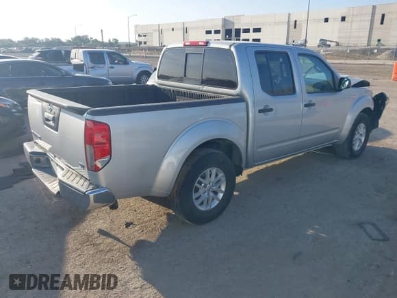 ✅ 2018 Nissan Frontier SV • VIN: 1N6AD0ER2JN744264 • Lot: 42806623. Listed on IAAI with 102,362 mi. Free auction sales archive from the USA and detailed vehicle history report at DreamBid. Image 4.