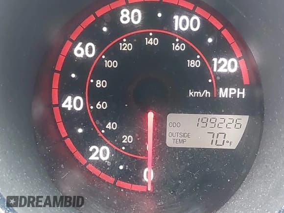 ✅ 2007 Toyota Matrix STD • VIN: 2T1KR32EX7C636076 • Лот: 43185546. Опубликован ранее на IAAI с пробегом 199 226 миль. Бесплатный доступ к архиву аукционных продаж из США и подробный отчёт об истории автомобиля на DreamBid. Изображение 15.