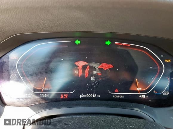 ✅ 2021 BMW 3 Series 330i • VIN: 3MW5R1J01M8C13063 • Lot: 85949325. Listed on Copart with 90,918 mi. Free auction sales archive from the USA and detailed vehicle history report at DreamBid. Image 9.