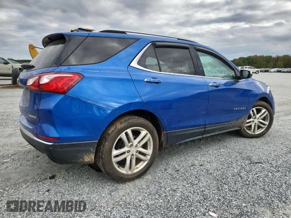 ✅ 2019 Chevrolet Equinox Premier • VIN: 3GNAXPEX2KS533842 • Лот: 82224155. Опубликован ранее на Copart с пробегом 71 296 миль. Бесплатный доступ к архиву аукционных продаж из США и подробный отчёт об истории автомобиля на DreamBid. Изображение 3.
