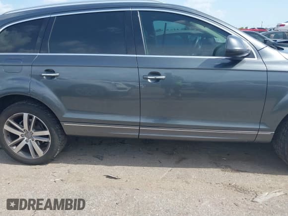 ✅ 2013 Audi Q7 Premium Plus • VIN: WA1LMAFE6DD007361 • Лот: 42748538. Опубликован ранее на IAAI с пробегом 155 515 миль. Бесплатный доступ к архиву аукционных продаж из США и подробный отчёт об истории автомобиля на DreamBid. Изображение 13.