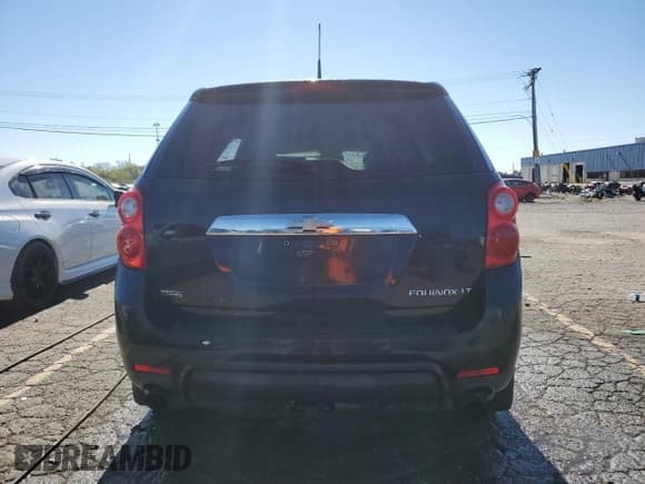 ✅ 2012 Chevrolet Equinox 2LT • VIN: 2GNFLPE55C6173224 • Lot: 84356595. Wystawiony na Copart z przebiegiem Nie podano. Bezpłatny archiwum sprzedaży aukcyjnych z USA i szczegółowy raport historii pojazdu na DreamBid. Zdjęcie 6.