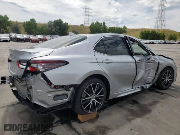 2021 Toyota Camry Hybrid SE с VIN 4T1G31AK6MU548493, выставлен на аукционе Copart как лот 65926785 с пробегом 121 324 миль миль и Списание • Salvage title. История ставок и продаж доступна на DreamBid. Изображение 3.