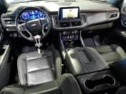 ✅ 2023 Chevrolet Suburban Premier • VIN: 1GNSCFKD0PR147144 • Lot: 75120854. Wystawiony na Copart z przebiegiem 59 430 mil. Bezpłatny archiwum sprzedaży aukcyjnych z USA i szczegółowy raport historii pojazdu na DreamBid. Zdjęcie 8.