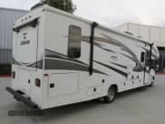 ✅ 2019 Ford Econoline Commercial • VIN: 1FDXE4FS4KDC17963 • Lot: 73017714. Wystawiony na Copart z przebiegiem 13 553 mil. Bezpłatny archiwum sprzedaży aukcyjnych z USA i szczegółowy raport historii pojazdu na DreamBid. Zdjęcie 3.