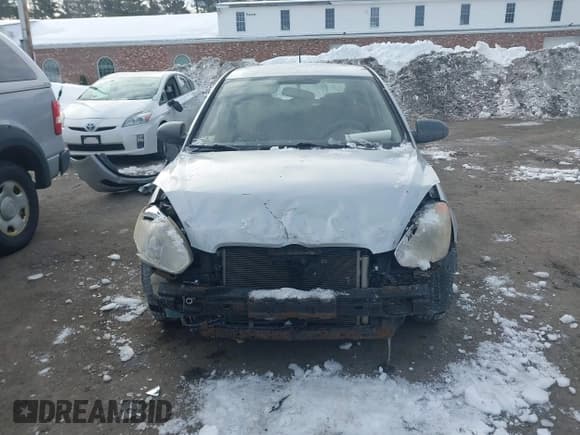 ✅ 2008 Hyundai Accent GS • VIN: KMHCM36C58U093487 • Лот: 41574989. Опубликован ранее на IAAI с пробегом 107 274 миль. Бесплатный доступ к архиву аукционных продаж из США и подробный отчёт об истории автомобиля на DreamBid. Изображение 6.
