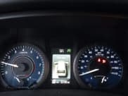 ✅ 2020 Toyota Sienna LE • VIN: 5TDKZ3DCXLS024652 • Lot: 43909047. Wystawiony na IAAI z przebiegiem 32 100 mil. Bezpłatny archiwum sprzedaży aukcyjnych z USA i szczegółowy raport historii pojazdu na DreamBid. Zdjęcie 7.