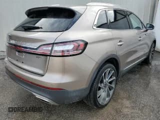 ✅ 2019 Lincoln Nautilus Reserve • VIN: 2LMPJ6LP0KBL17821 • Лот: 64954332. Опубликован ранее на Copart с пробегом 35 620 миль. Бесплатный доступ к архиву аукционных продаж из США и подробный отчёт об истории автомобиля на DreamBid. Изображение 4.