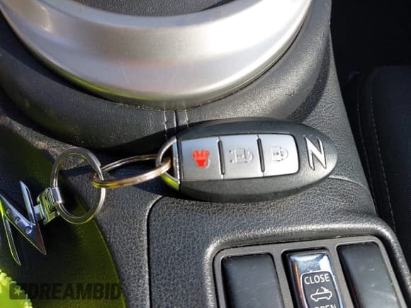 ✅ 2010 Nissan 370Z Touring • VIN: JN1AZ4FH0AM304456 • Lot: 43198390. Wystawiony na IAAI z przebiegiem 129 775 mil. Bezpłatny archiwum sprzedaży aukcyjnych z USA i szczegółowy raport historii pojazdu na DreamBid. Zdjęcie 11.