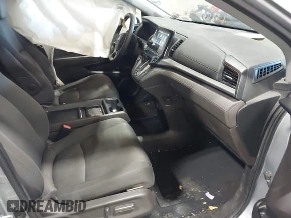 ✅ 2021 Honda Odyssey EX • VIN: 5FNRL6H50MB013310 • Lot: 43332324. Listed on IAAI with 87,756 mi. Free auction sales archive from the USA and detailed vehicle history report at DreamBid. Image 5.