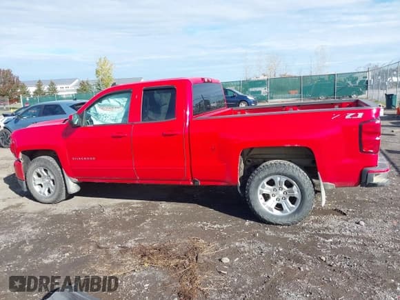 ✅ 2018 Chevrolet Silverado 1500 LT • VIN: 1GCVKREC1JZ229436 • Лот: 43434271. Опубликован ранее на IAAI с пробегом 77 646 миль. Бесплатный доступ к архиву аукционных продаж из США и подробный отчёт об истории автомобиля на DreamBid. Изображение 14.