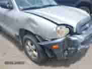 2005 Hyundai Santa Fe GLS z VIN KM8SC73EX5U995981, wystawiony jako IAAI lot #42472107 z przebiegiem 140 419 mil mil oraz . Historia ofert i sprzedaży dostępna na DreamBid. Obrazek 6.