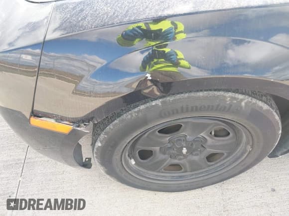 ✅ 2012 Chevrolet Camaro 1LS • VIN: 2G1FE1E36C9198011 • Lot: 43695976. Listed on IAAI with 237,438 mi. Free auction sales archive from the USA and detailed vehicle history report at DreamBid. Image 17.