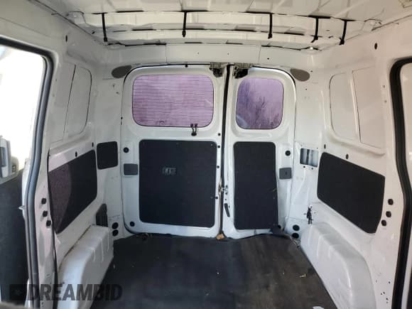 ✅ 2014 Nissan NV200 SV • VIN: 3N6CM0KN1EK692650 • Lot: 70727995. Wystawiony na Copart z przebiegiem 139 740 mil. Bezpłatny archiwum sprzedaży aukcyjnych z USA i szczegółowy raport historii pojazdu na DreamBid. Zdjęcie 10.