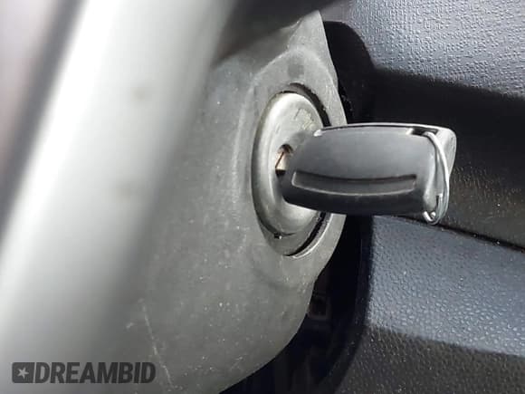 ✅ 2014 Ford Fiesta SE • VIN: 3FADP4EJ3EM111870 • Lot: 43638767. Wystawiony na IAAI z przebiegiem 222 713 mil. Bezpłatny archiwum sprzedaży aukcyjnych z USA i szczegółowy raport historii pojazdu na DreamBid. Zdjęcie 11.