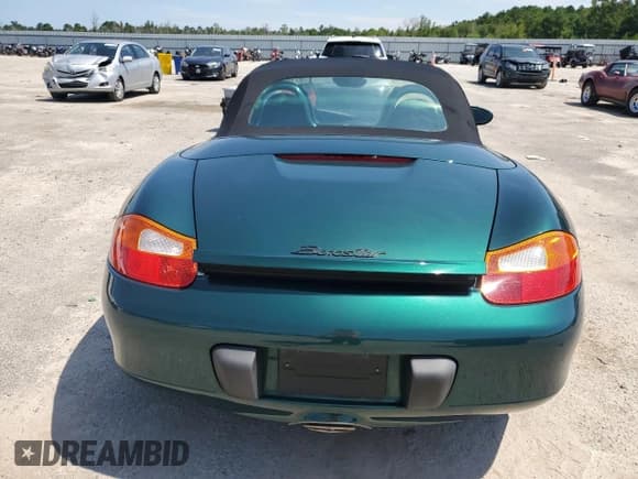 ✅ 2001 Porsche Boxster • VIN: WP0CA29881U620538 • Lot: 67135585. Wystawiony na Copart z przebiegiem 101 454 mil. Bezpłatny archiwum sprzedaży aukcyjnych z USA i szczegółowy raport historii pojazdu na DreamBid. Zdjęcie 6.