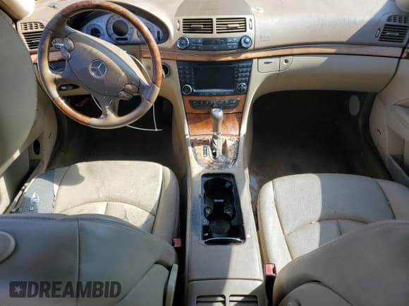 ✅ 2008 Mercedes-Benz E 350 Luxury • VIN: WDBUF56X38B343367 • Лот: 85559905. Опубликован ранее на Copart с пробегом Не указан. Бесплатный доступ к архиву аукционных продаж из США и подробный отчёт об истории автомобиля на DreamBid. Изображение 8.