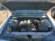 ✅ 2009 Dodge Challenger SE • VIN: 2B3LJ44V59H561537 • Lot: 86720334. Wystawiony na Copart z przebiegiem 163 233 mil. Bezpłatny archiwum sprzedaży aukcyjnych z USA i szczegółowy raport historii pojazdu na DreamBid. Zdjęcie 13.