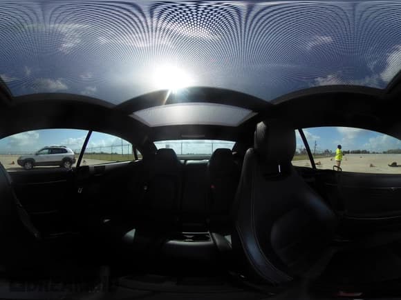 ✅ 2013 Mercedes-Benz E 350 • VIN: WDDKJ5KB3DF193559 • Lot: 42543319. Listed on IAAI with 113,184 mi. Free auction sales archive from the USA and detailed vehicle history report at DreamBid. Image 18.