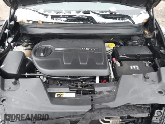 ✅ 2015 Jeep Cherokee Latitude • VIN: 1C4PJMCS3FW668154 • Lot: 43716947. Wystawiony na IAAI z przebiegiem 330 972 mil. Bezpłatny archiwum sprzedaży aukcyjnych z USA i szczegółowy raport historii pojazdu na DreamBid. Zdjęcie 10.