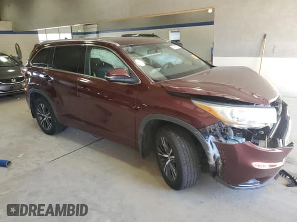 ✅ 2016 Toyota Highlander XLE • VIN: 5TDJKRFH8GS263988 • Лот: 89439125. Опубликован ранее на Copart с пробегом 177 249 миль. Бесплатный доступ к архиву аукционных продаж из США и подробный отчёт об истории автомобиля на DreamBid. Изображение 4.