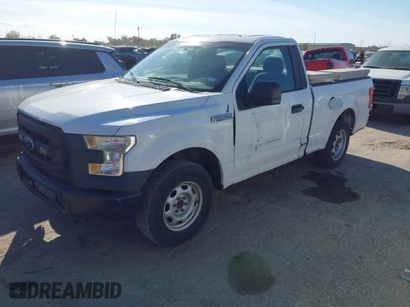 ✅ 2015 Ford F-150 XL • VIN: 1FTMF1C87FFA58183 • Lot: 43915791. Wystawiony na IAAI z przebiegiem 138 683 mil. Bezpłatny archiwum sprzedaży aukcyjnych z USA i szczegółowy raport historii pojazdu na DreamBid. Zdjęcie 2.