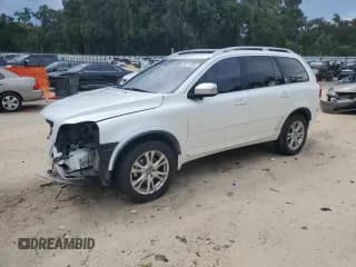 ✅ 2014 Volvo XC90 • VIN: YV4952CY4E1699251 • Lot: 68211435. Wystawiony na Copart z przebiegiem 179 355 mil. Bezpłatny archiwum sprzedaży aukcyjnych z USA i szczegółowy raport historii pojazdu na DreamBid. Zdjęcie 1.