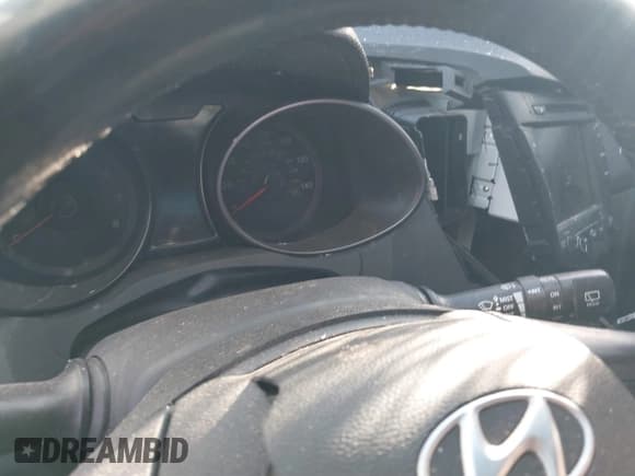 ✅ 2014 Hyundai Veloster Turbo • VIN: KMHTC6AE0EU200518 • Lot: 41198089. Wystawiony na IAAI z przebiegiem Nie podano. Bezpłatny archiwum sprzedaży aukcyjnych z USA i szczegółowy raport historii pojazdu na DreamBid. Zdjęcie 7.