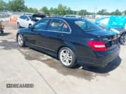 ✅ 2013 Mercedes-Benz C 300 Sport • VIN: WDDGF8AB2DR264162 • Лот: 43058356. Опубликован ранее на IAAI с пробегом 126 264 миль. Бесплатный доступ к архиву аукционных продаж из США и подробный отчёт об истории автомобиля на DreamBid. Изображение 3.