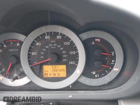 ✅ 2010 Toyota RAV4 • VIN: 2T3BF4DV6AW042979 • Лот: 43488635. Опубликован ранее на IAAI с пробегом 195 425 миль. Бесплатный доступ к архиву аукционных продаж из США и подробный отчёт об истории автомобиля на DreamBid. Изображение 15.