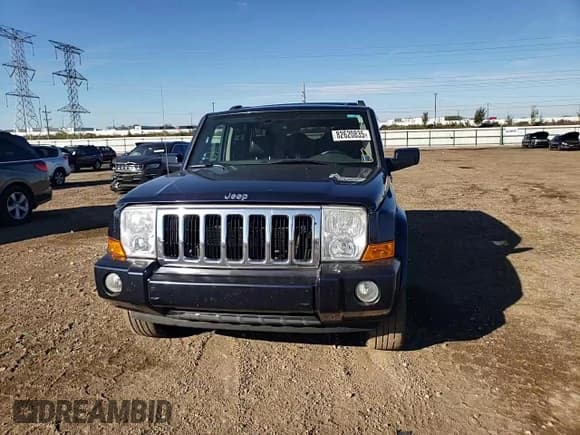 ✅ 2009 Jeep Commander Limited • VIN: 1J8HH58P69C505698 • Лот: 82620835. Опубликован ранее на Copart с пробегом 98 338 миль. Бесплатный доступ к архиву аукционных продаж из США и подробный отчёт об истории автомобиля на DreamBid. Изображение 13.