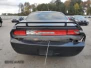 ✅ 2010 Dodge Challenger SE • VIN: 2B3CJ4DV4AH162655 • Lot: 79945324. Wystawiony na Copart z przebiegiem 175 245 mil. Bezpłatny archiwum sprzedaży aukcyjnych z USA i szczegółowy raport historii pojazdu na DreamBid. Zdjęcie 6.