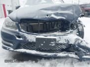 ✅ 2013 Mercedes-Benz C 300 Sport • VIN: WDDGF8AB3DR262761 • Lot: 41310928. Listed on IAAI with 104,396 mi. Free auction sales archive from the USA and detailed vehicle history report at DreamBid. Image 6.