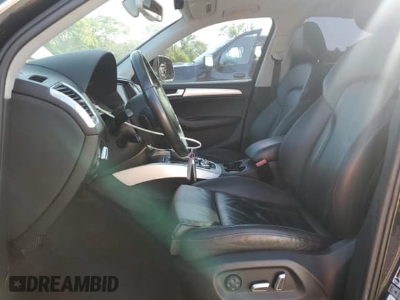 ✅ 2014 Audi Q5 Prestige • VIN: WA1VMAFP6EA003145 • Lot: 65453155. Wystawiony na Copart z przebiegiem 143 059 mil. Bezpłatny archiwum sprzedaży aukcyjnych z USA i szczegółowy raport historii pojazdu na DreamBid. Zdjęcie 7.