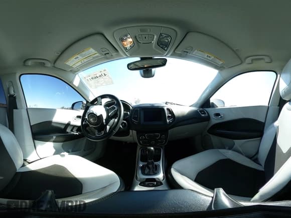 ✅ 2020 Jeep Compass Altitude • VIN: 3C4NJCBB0LT235265 • Лот: 43646913. Опубликован ранее на IAAI с пробегом 88 221 миль. Бесплатный доступ к архиву аукционных продаж из США и подробный отчёт об истории автомобиля на DreamBid. Изображение 19.