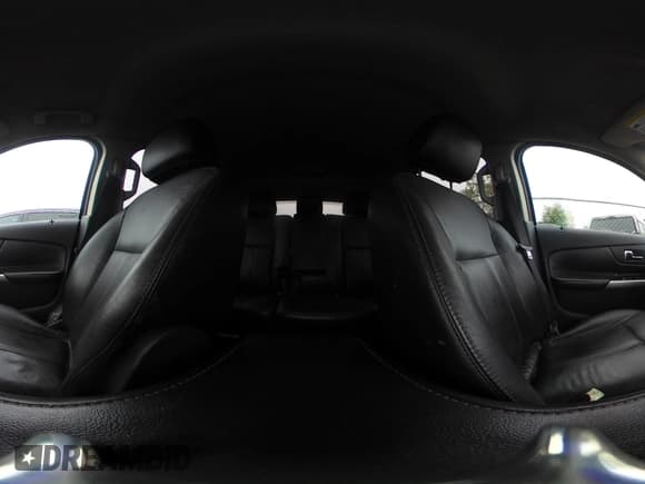 ✅ 2013 Ford Edge SEL • VIN: 2FMDK4JC4DBC65225 • Lot: 42376908. Wystawiony na IAAI z przebiegiem 226 771 mil. Bezpłatny archiwum sprzedaży aukcyjnych z USA i szczegółowy raport historii pojazdu na DreamBid. Zdjęcie 18.