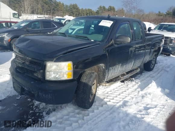 2008 Chevrolet Silverado 1500 Work Truck with VIN 1GCEC19X88Z326767, listed as a IAAI auction lot 41597236 with 196,007 mi miles and . Bid and sale history available at DreamBid. Image 2.