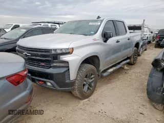✅ 2019 Chevrolet Silverado 1500 LT Trail Boss • VIN: 3GCPYFED0KG103360 • Лот: 81029535. Опубликован ранее на Copart с пробегом 167 715 миль. Бесплатный доступ к архиву аукционных продаж из США и подробный отчёт об истории автомобиля на DreamBid. Изображение 1.