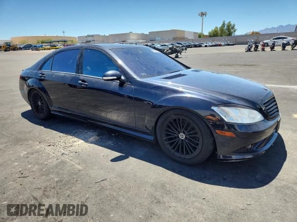 ✅ 2009 Mercedes-Benz S 550 • VIN: WDDNG71X09A251720 • Lot: 65935015. Wystawiony na Copart z przebiegiem Nie podano. Bezpłatny archiwum sprzedaży aukcyjnych z USA i szczegółowy raport historii pojazdu na DreamBid. Zdjęcie 4.
