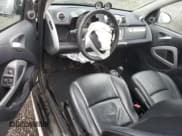 ✅ 2013 Smart fortwo Passion • VIN: WMEEK3BAXDK659870 • Lot: 86387504. Wystawiony na Copart z przebiegiem 72 638 mil. Bezpłatny archiwum sprzedaży aukcyjnych z USA i szczegółowy raport historii pojazdu na DreamBid. Zdjęcie 8.