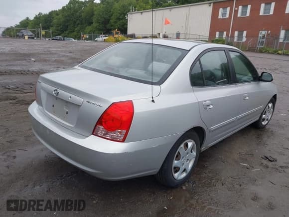 ✅ 2006 Hyundai Elantra GLS • VIN: KMHDN46D16U366812 • Lot: 42578880. Wystawiony na IAAI z przebiegiem 120 425 mil. Bezpłatny archiwum sprzedaży aukcyjnych z USA i szczegółowy raport historii pojazdu na DreamBid. Zdjęcie 4.