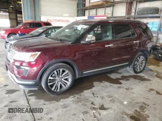 ✅ 2018 Ford Explorer Platinum • VIN: 1FM5K8HT7JGB48681 • Lot: 86144155. Wystawiony na Copart z przebiegiem 111 763 mil. Bezpłatny archiwum sprzedaży aukcyjnych z USA i szczegółowy raport historii pojazdu na DreamBid. Zdjęcie 1.