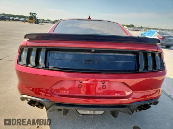 ✅ 2021 Ford Mustang GT • VIN: 1FA6P8CFXM5140527 • Lot: 84394425. Listed on Copart with 29,005 mi. Free auction sales archive from the USA and detailed vehicle history report at DreamBid. Image 6.