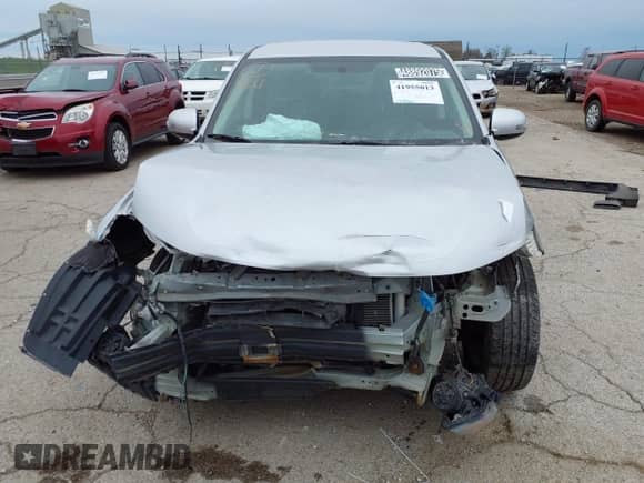 2018 Mitsubishi Outlander SE with VIN JA4AD3A35JZ055117, listed as a IAAI auction lot 41955013 with 142,906 mi miles and . Bid and sale history available at DreamBid. Image 13.