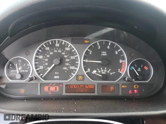 ✅ 2003 BMW 3 Series 330i • VIN: WBAEV53413KM27714 • Lot: 80618345. Listed on Copart with 113,707 mi. Free auction sales archive from the USA and detailed vehicle history report at DreamBid. Image 9.