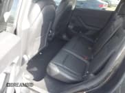 ✅ 2025 Tesla Model Y Long Range • VIN: 7SAYGDEE6SF288026 • Lot: 42993746. Wystawiony na IAAI z przebiegiem 9 752 mil. Bezpłatny archiwum sprzedaży aukcyjnych z USA i szczegółowy raport historii pojazdu na DreamBid. Zdjęcie 8.