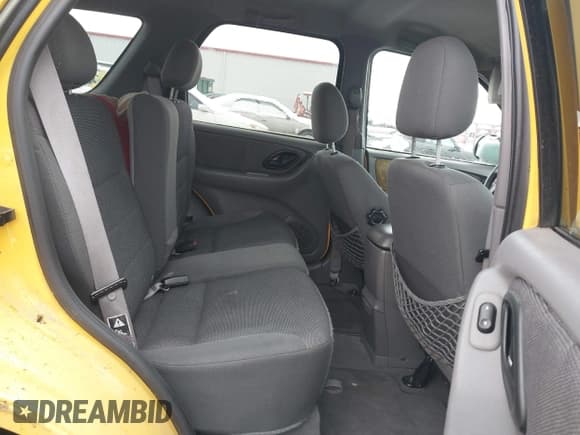 ✅ 2002 Ford Escape XLT Choice • VIN: 1FMYU041X2KE00743 • Lot: 43822236. Listed on IAAI with 130,659 mi. Free auction sales archive from the USA and detailed vehicle history report at DreamBid. Image 8.