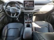 ✅ 2022 Jeep Compass Latitude Lux • VIN: 3C4NJDFB8NT219141 • Lot: 82273205. Wystawiony na Copart z przebiegiem 53 863 mil. Bezpłatny archiwum sprzedaży aukcyjnych z USA i szczegółowy raport historii pojazdu na DreamBid. Zdjęcie 8.