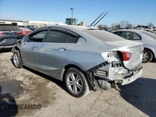 ✅ 2018 Chevrolet Cruze LT • VIN: 1G1BE5SM1J7100598 • Lot: 71846892. Wystawiony na Copart z przebiegiem Nie podano. Bezpłatny archiwum sprzedaży aukcyjnych z USA i szczegółowy raport historii pojazdu na DreamBid. Zdjęcie 2.