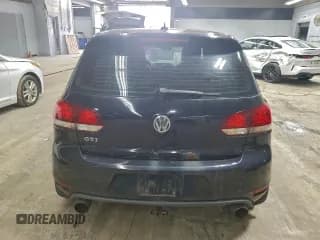 ✅ 2011 Volkswagen Golf GTI w/Sunroof PZEV • VIN: WVWED7AJ7BW282082 • Lot: 94344595. Wystawiony na Copart z przebiegiem 211 469 mil. Bezpłatny archiwum sprzedaży aukcyjnych z USA i szczegółowy raport historii pojazdu na DreamBid. Zdjęcie 6.